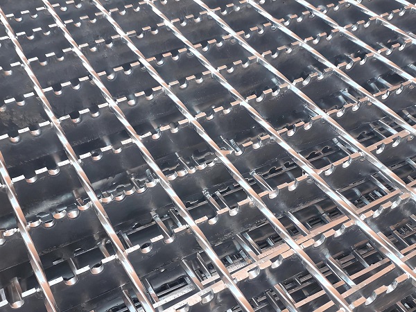 Press Welded Grating